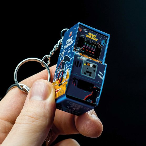 Paladone Space Invaders Keyring - Image 3