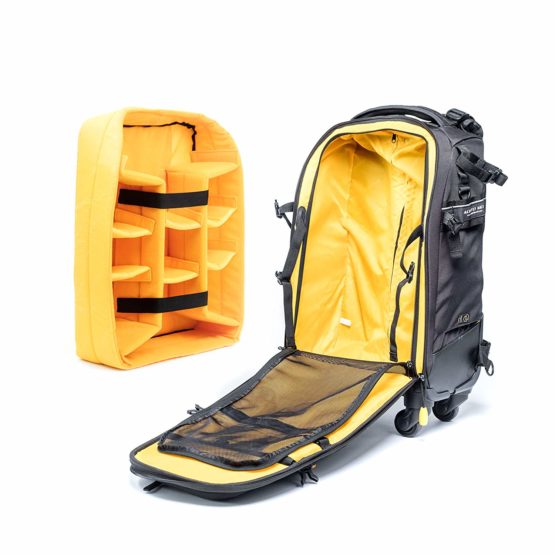 Vanguard ALTA FLY 55T Trolley Case and Backpack - Image 4
