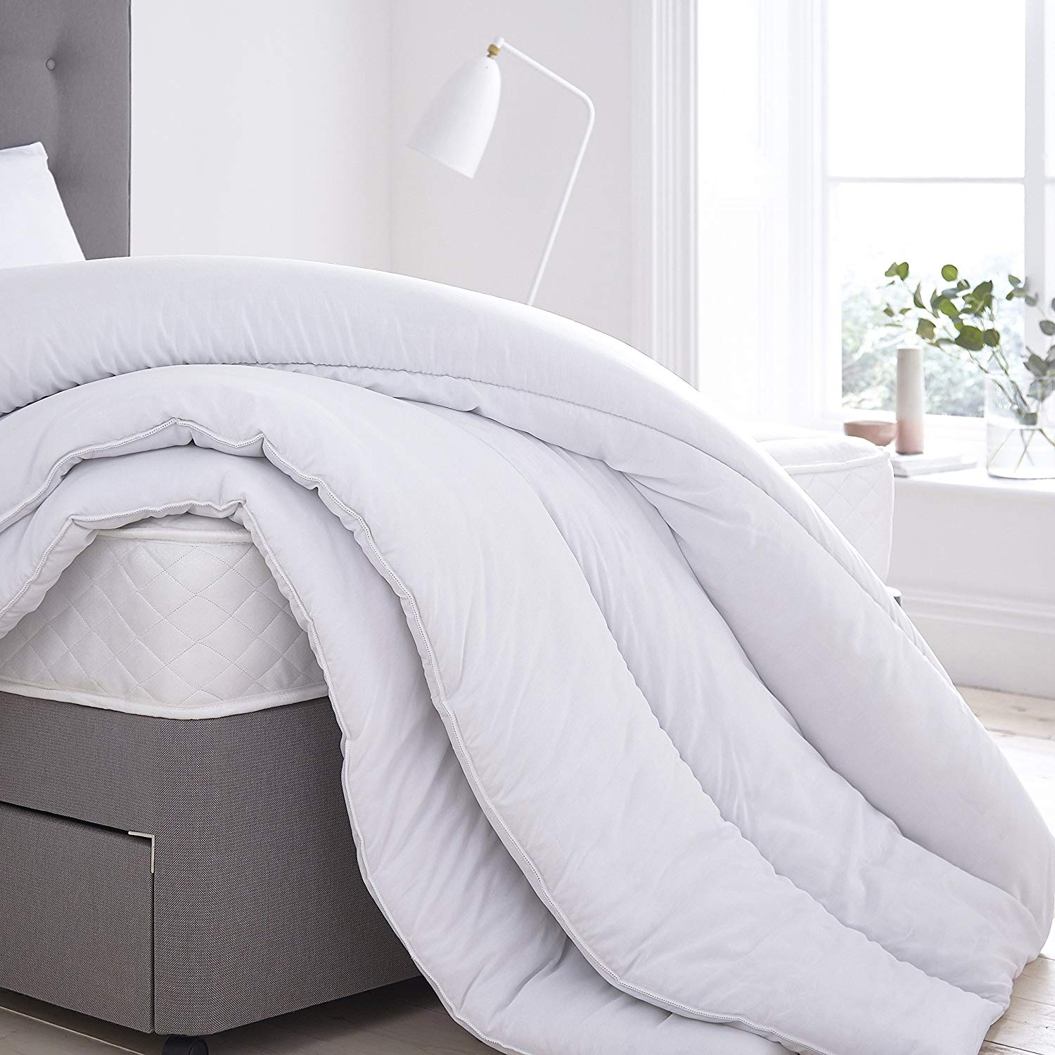 Silentnight Just Like Down 10.5 Tog Double Duvet, Luxury All Year Round Duvet Quilt with Soft Silky Down Like Fibres - Image 2