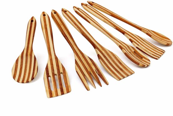 Relaxdays Kitchen Utensil Set Of 7: 6.5 x 31 cm Cooking Tools Made of Striped Bamboo, Hanging Utensils W/ Wooden Spoon, Slotted Spatula, Sauce Spoon, Stirring Ladle, Spatula & Salad Servers, Brown