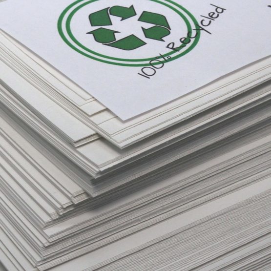 100% Eco Recycled Art A4 Cartridge Paper White Great Art Paper 140gsm Pack of 250 Sheets - Suitable for bookmaking, Sketching, Painting, Printing and More - Image 3