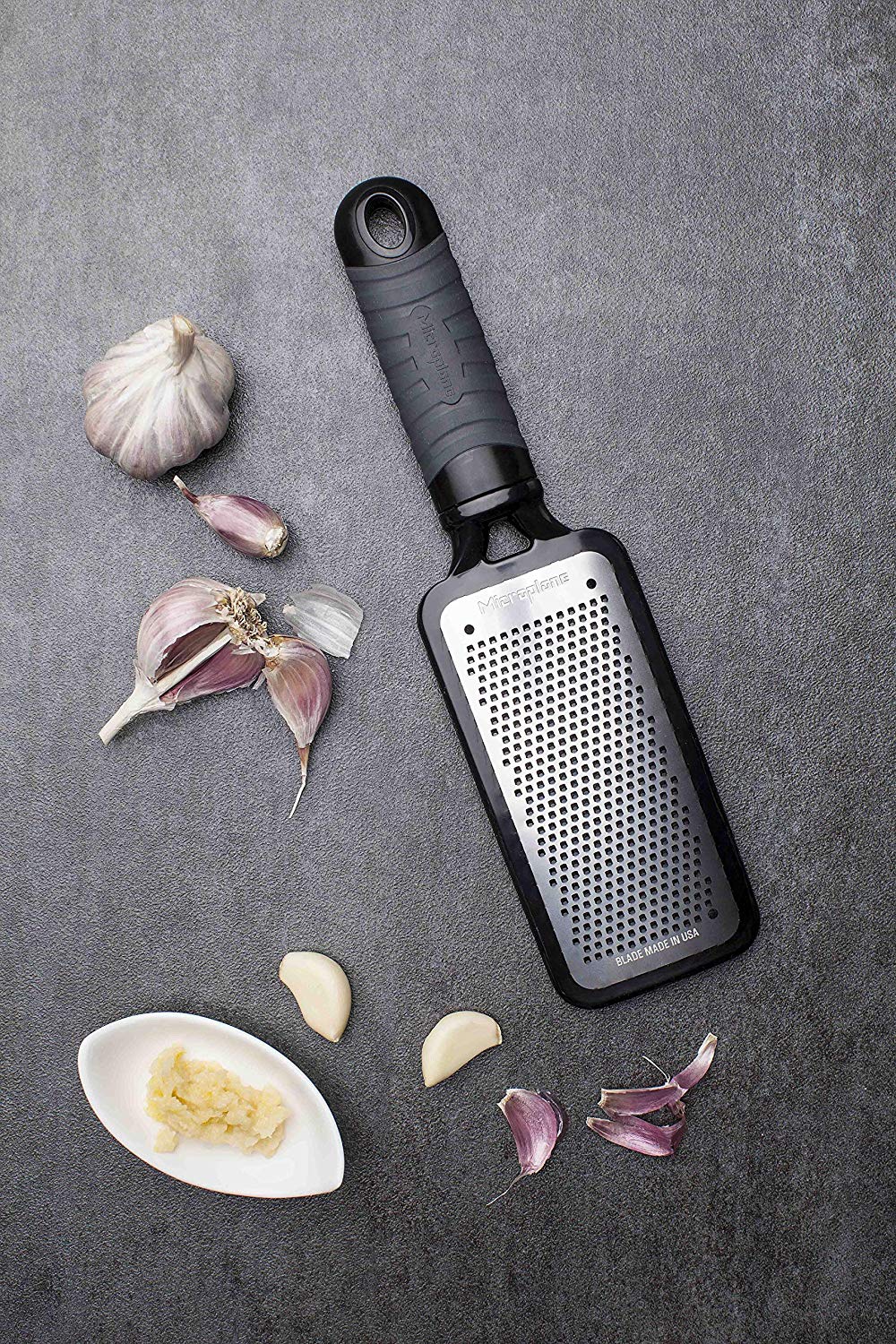 Microplane Kitchen Grater Fine for Hard Cheese Citrus Fruits, Garlic, Chili - Image 2