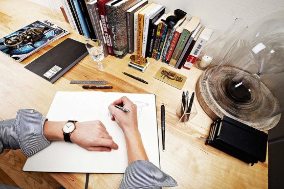 Rotring Isograph College Set 3X Technical Pens (0.20mm, 0.40mm, 0.60mm), 1x Tikky Pencil + Accessories, Red - Image 4