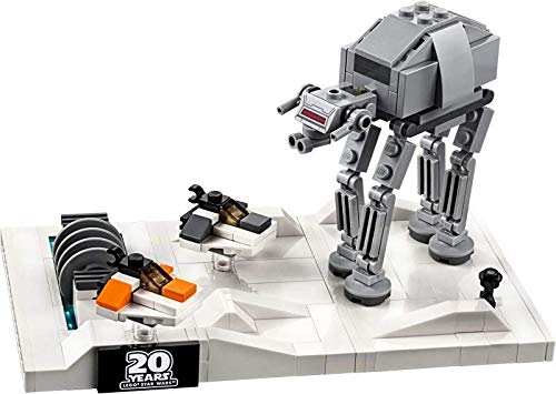 LEGO Star Wars Battle of Hoth 20th Anniversary Edition Set 40333 - Image 2