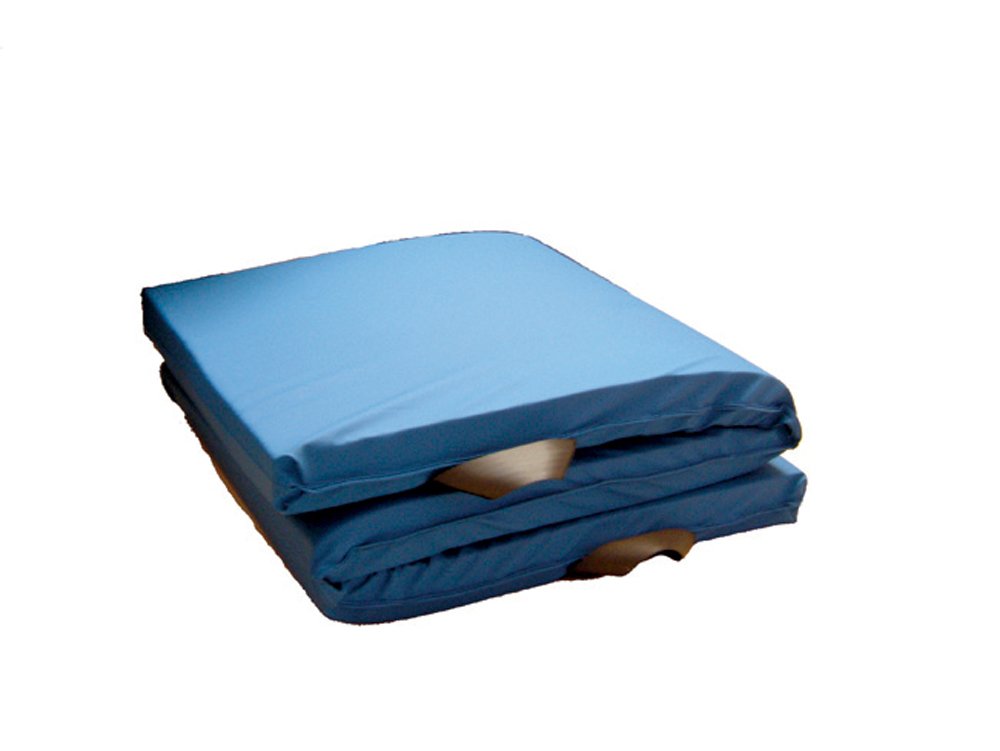Fall-Out Bedside Mat, Blue - Image 2