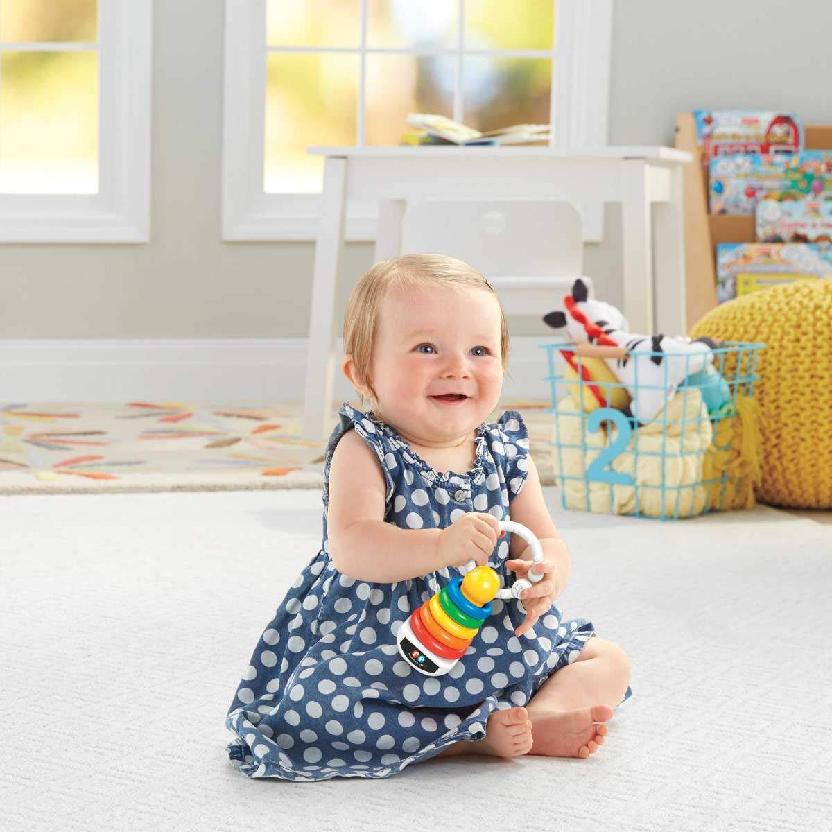 Mattel Fisher-Price DFR09 Colour Ring Rattle, Multicoloured - Image 3