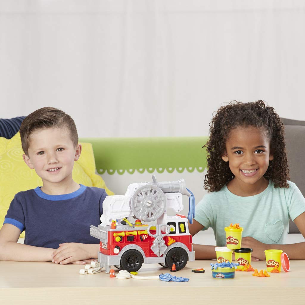 Play-Doh Wheels Fire Truck Toy with 5 Non-Toxic Colours Including Play-Doh Water Compound, Multicolor - Image 3