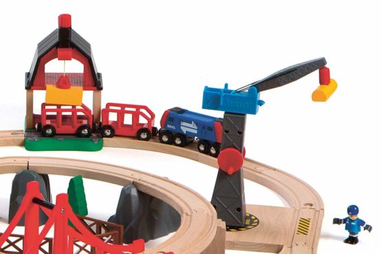 BRIO World Railway Deluxe Train Set for Kids Age 3 Years Up - Compatible with all BRIO Railway Sets & Accessories - Image 4