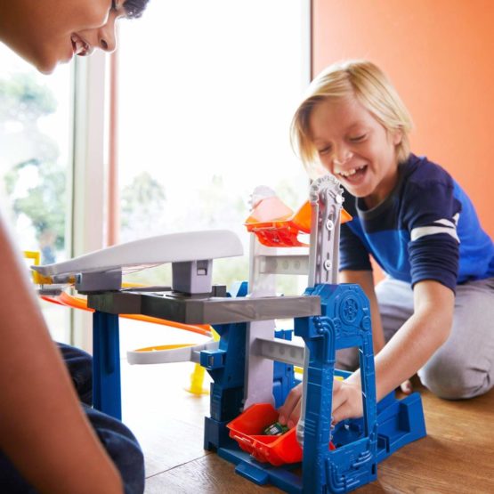 hot wheels factory raceway playset