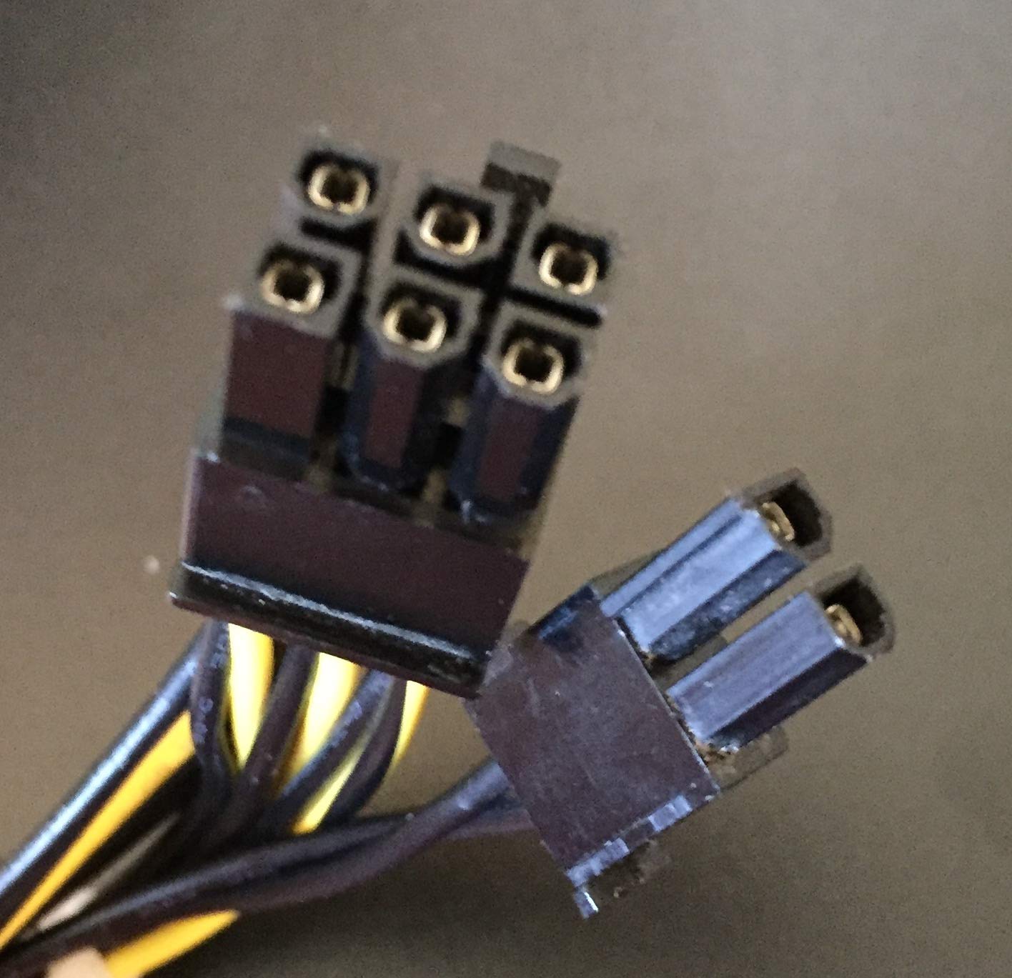 Connect AM146695E PCI Express 6 Pin to 8 Pin Power Adapter Cable, Black - Image 3