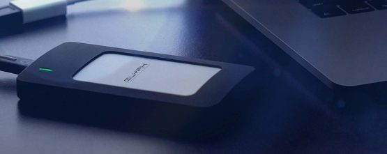 Glyph Atom RAID USB 3.1 Type-C External Solid State Drive (1TB, Black) - Image 3