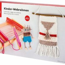 Rayher 7202200 Wooden Weaving Loom with Weaving Shuttle and Comb, Lap Loom Kit Suitable for Children and Beginners, 18.5 x 29 cm