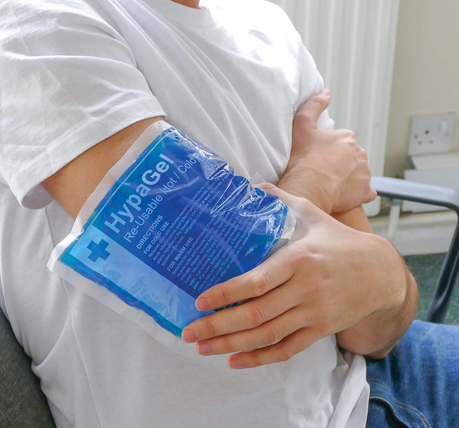 Safety First Aid Group HypaGel Reusable Hot/Cold Gel Pack for Sports First Aid Muscle and Pain Relief, Single, 27cm x 15cm - Image 2