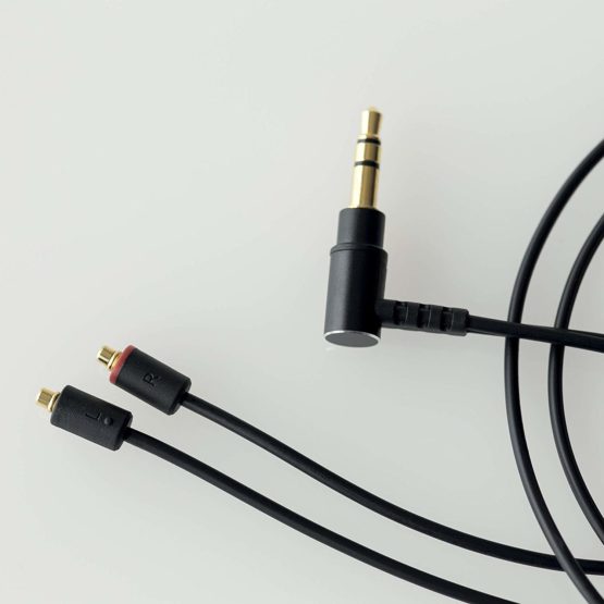 final E4000 In Ear Isolating Earphones, 6.4mm Dynamic Driver, High-Resolution, Aluminium Housing, Detachable OFC MMCX Cable, Swing-Fit Eartips - Black Aluminium - Image 2