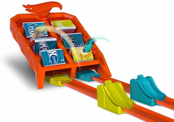 Hot Wheels GBF89 Action Play Set for 1 or 2 Players Multiple Ways to Score - Image 2