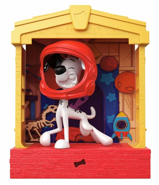 101 Dalmatian Street GBM27 Disney, Stackable Dog House (5-in) with Dylan Character Figure (3-in) and Space Helmet Accessory, Multicoloured - Image 3