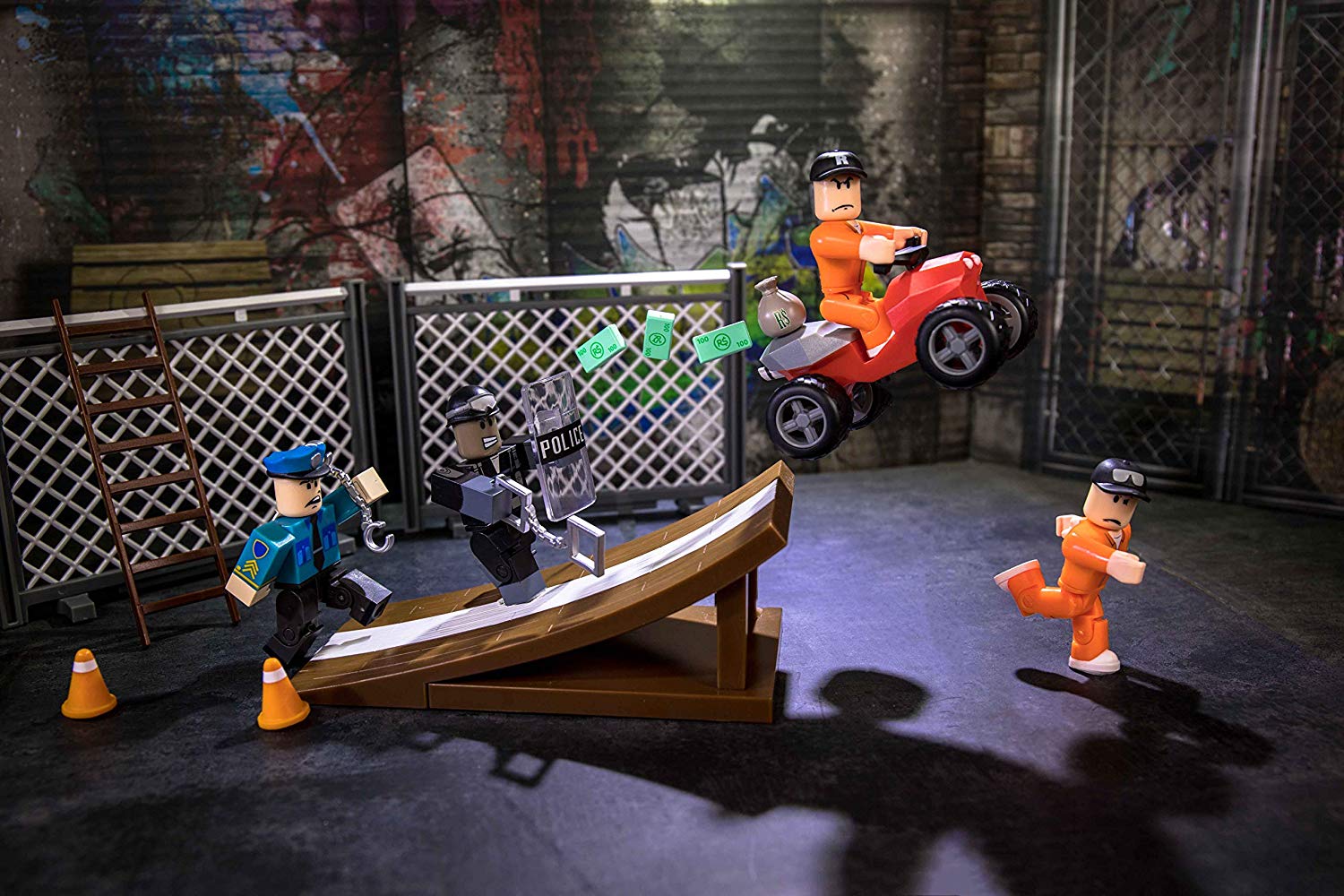 Roblox ROB0216 Jailbreak: Escape Collectible Figures & Accessories, Multicolor, standard size - Image 3