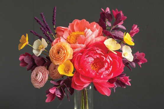 Lia Griffith Heavy Crepe Paper, 10, Assorted, 25.4 x 21.6 x 3.8 cm - Image 3