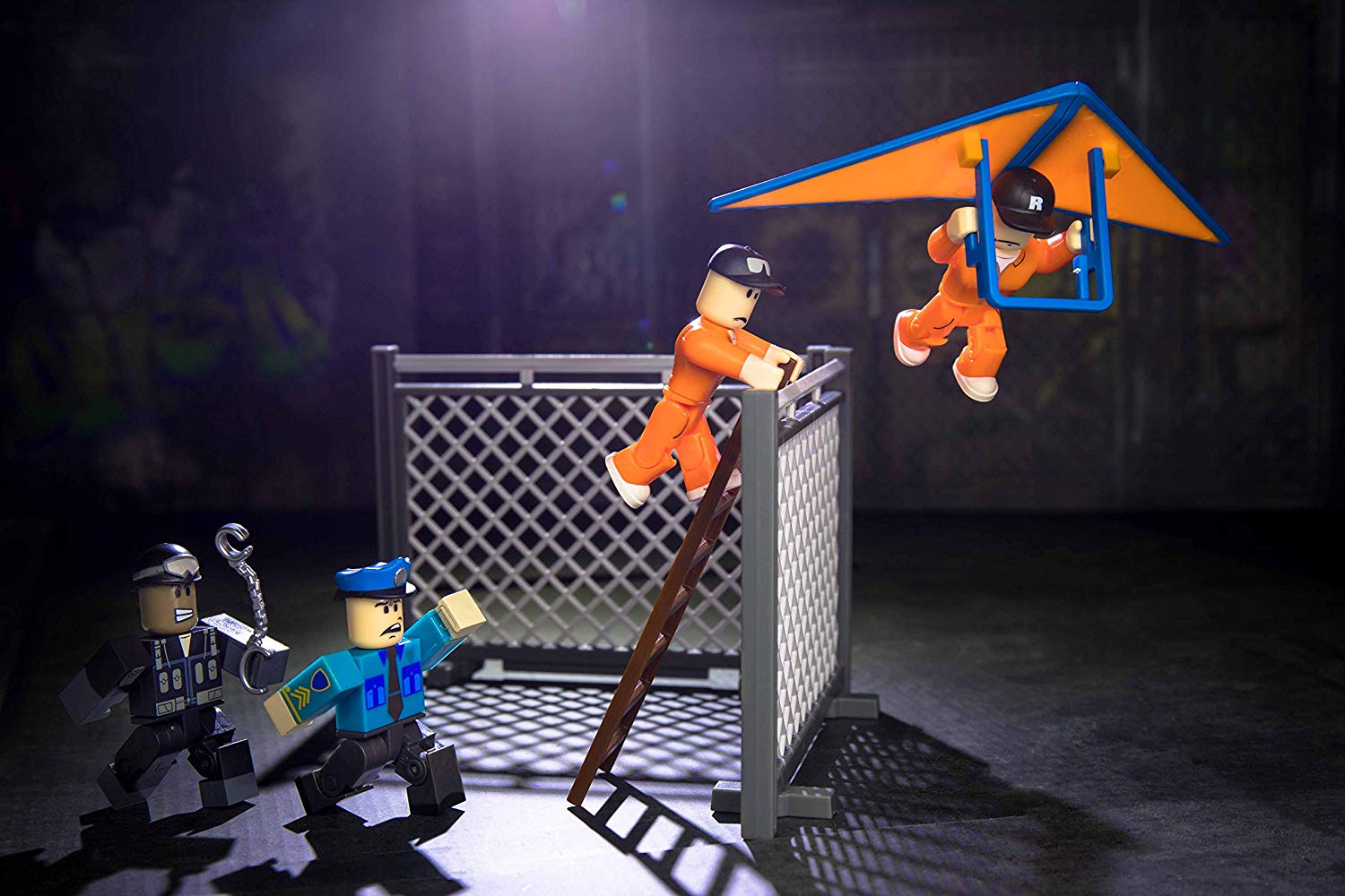 Roblox ROB0216 Jailbreak: Escape Collectible Figures & Accessories, Multicolor, standard size - Image 4