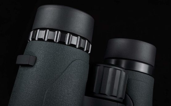 Hawke Nature-Trek 10X42 Binocular -Green - Image 4