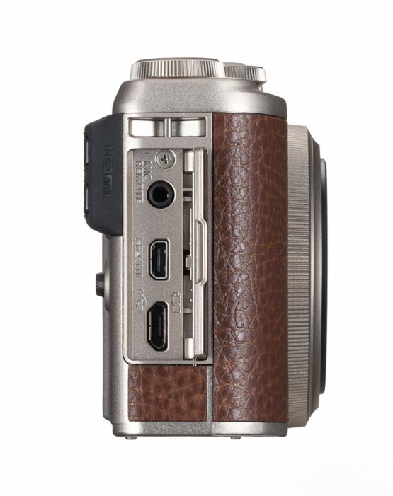 Fujifilm XF10 Premium Compact Camera - Champagne Gold - Image 4
