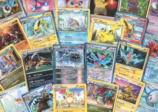 100 Assorted Pokemon Cards with Foils & Bonus Promo!