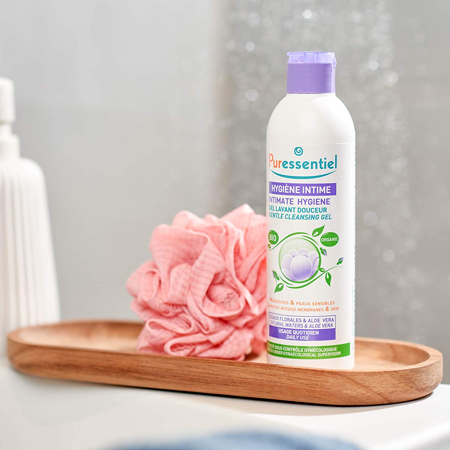 Puressentiel Intimate Hygiene Gentle Cleansing Gel, 250 ml - Organic floral waters - Soap-free, Paraben-free - Image 4