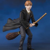 Bandai Tamashii Nations S. H. Figuarts Harry Potter Ron Weasley Action Figure, Black, standard