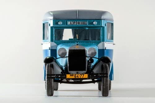 Miniart 1:35 Scale GAZ-03-30 Passenger Bus Building kit (Multi-Colour), Multicolor - Image 4