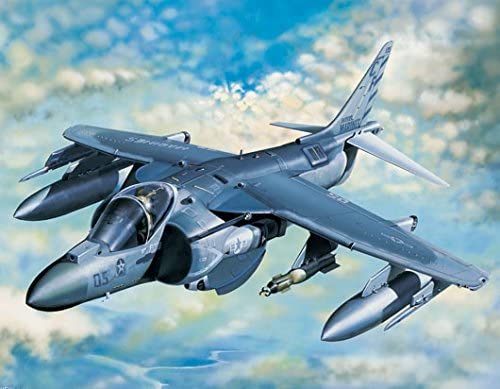 Trumpeter 1:32 - McDonnell Douglas AV-8B Harrier II Plus, Various - Image 2