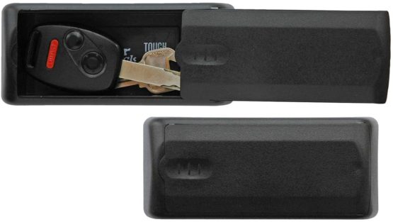 Master Lock 207EURD Magnetic Car Case (Hide Key), Small