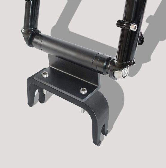 Delta Bike Hitch for 12/15mm Axles - Image 3