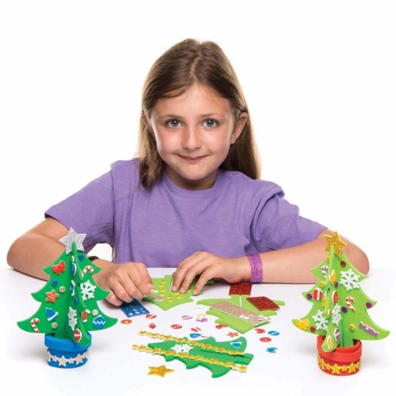 Baker Ross AR802 Felt Christmas Tree Craft Kits for Kids This Festive Season (Pack of 4), Assorted - Image 4