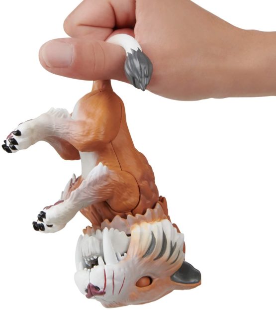 Fingerlings Untamed Sabre Tooth Bonesaw - Image 3