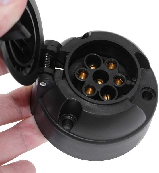 Spurtar 12V 7 Pin Blade Trailer Socket Black Plastic Connector Caravan