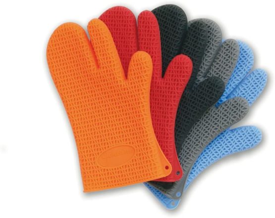Silikomart Textured Silicone Oven Mitt Zeus, Black, Black - Image 2