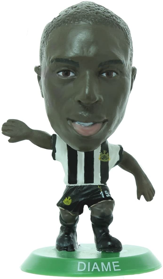 SoccerStarz SOC1138 Newcastle Mohamed Diame Classic Home Kit, Schwarz / Weiß