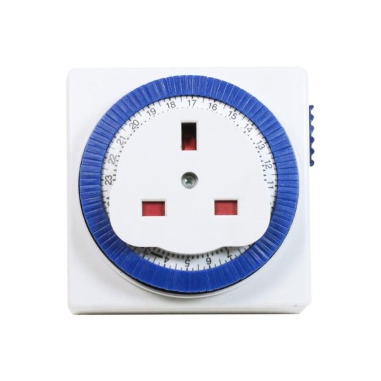 Status 24 Hour Plug In Timer - Image 3