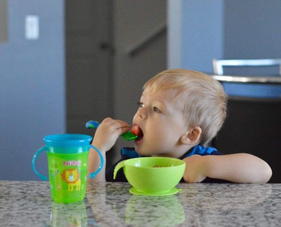 Nûby - 360° Wonder Cup with Handles - Aqua - 240 ml - 6 Months - Image 4