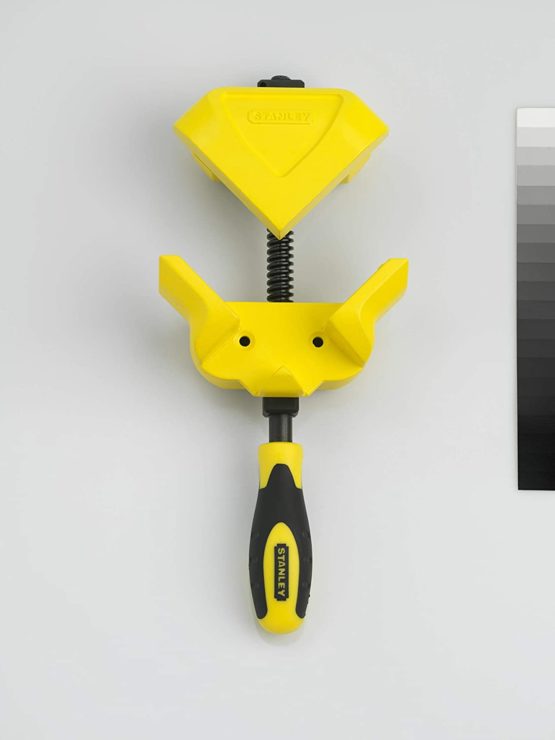Stanley 083122 Heavy-Duty Corner Clamp - Image 2