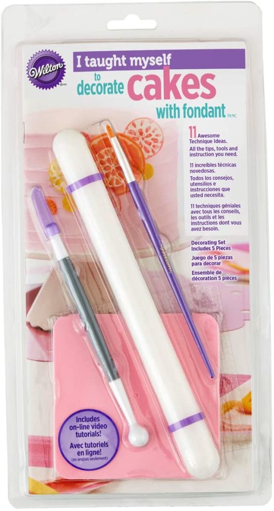 Wilton Taught Myself Amazing Fondant Cakes Book Set, Multi-Colour, 3.18x16.51x30.48 cm
