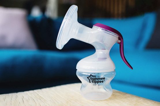 Tommee Tippee Manual Breast Pump with soft, cushioned silicone cup and narrow neck for hand strain reduction - Image 4