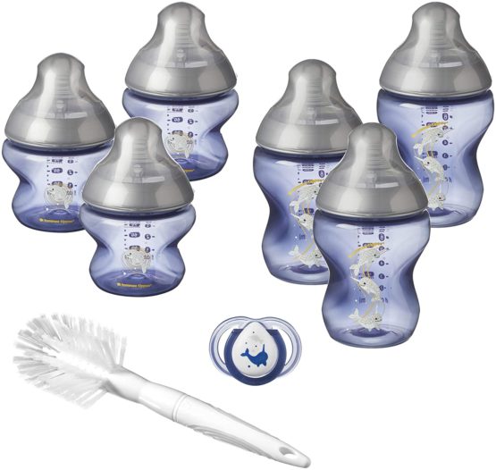 Tommee Tippee Closer to Nature® Newborn Baby Bottle Starter Set, Breast-like Teats with Anti-Colic Valve, Blue Narwhal Decoration