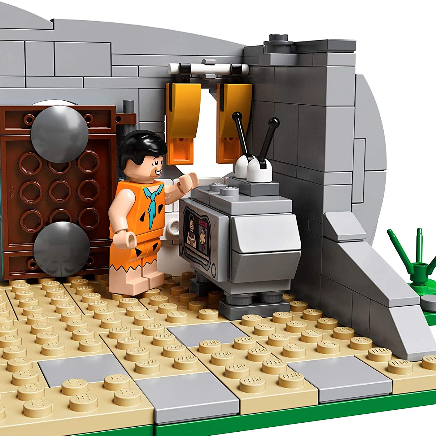 LEGO 21316 Ideas The Flintstones Home and Footmobile Collectible Building Set, Multicolor - Image 4