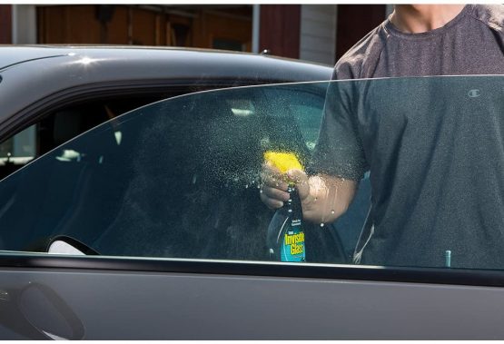 Invisible Glass 92164 Premium Glass Cleaner for Window, Windscreen and Mirrors, 650 ml - Image 4