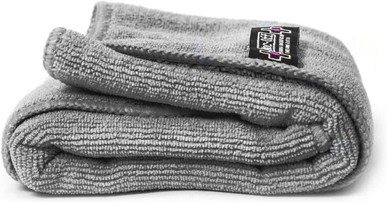 Muc-Off Luxury Microfibre Cloth - High-Quality Soft Bike Cleaning And Polishing Cloth - Effectively Traps Dirt And Absorbs Water To Avoid Scratching - Image 3