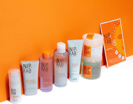 Nip+Fab Glycolic Fix Foaming Facial Cleanser for Her, 145ml - Image 4