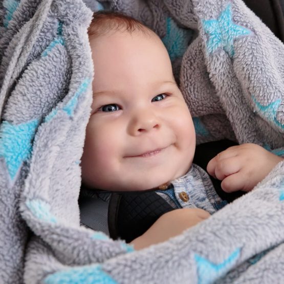 Hoppediz Fleece Blanket (Anthrazite) - Image 3