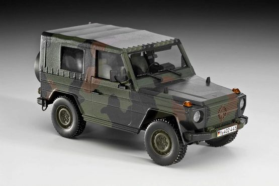 Revell RV03277 03277 3277 1:35 Lkw gl Leicht 'Wolf' Plastic Model Kit, Various, 1/35 - Image 4