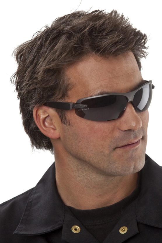 3M Safety Glasses, Anti-Scratch / Anti-Fog, Grey Lens, 1200E, 71509-00001 - Image 2